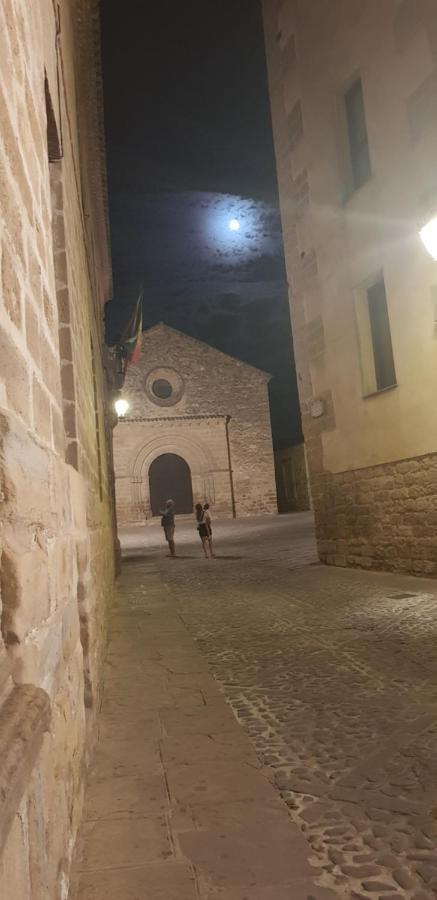 La Casa Del Pintor - Estudio De Arte En Baeza Zewnętrze zdjęcie
